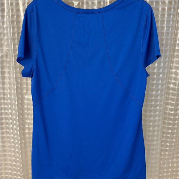 Blue tee - Picture 5 of 6